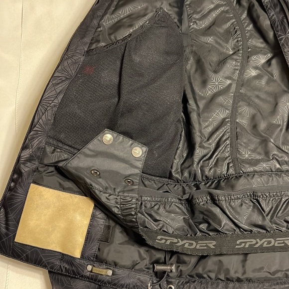 Spyder black starburst snowboard ski jacket size 4 winter coat cold weather - Picture 10 of 16
